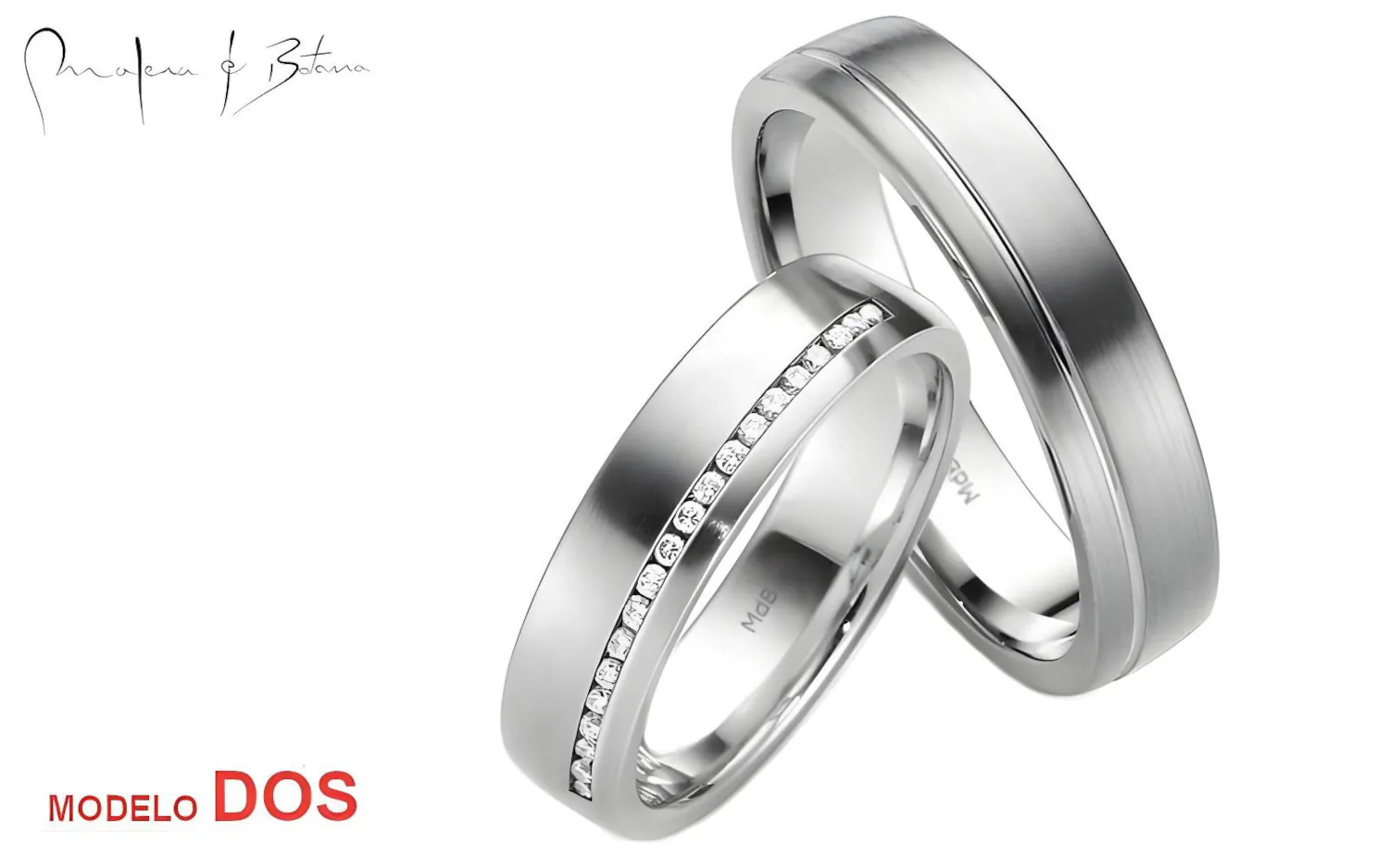 Par de alianzas de boda en oro 18k, una lisa y otra con incrustación de piedras