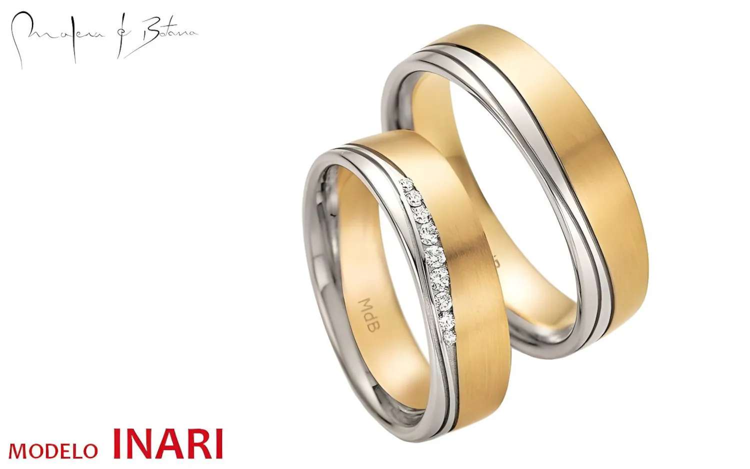 Par de anillos de matrimonio bicolor. El anillo de mujer presenta una banda de oro amarillo con acabado satinado y una hilera de piedras engastadas en garra sobre una base de oro blanco. El anillo de hombre es de oro amarillo satinado con una banda central de oro blanco pulido. Ambos anillos tienen un diseño ligeramente curvado.