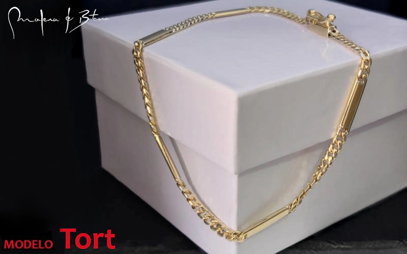 pulsera modelo TORT